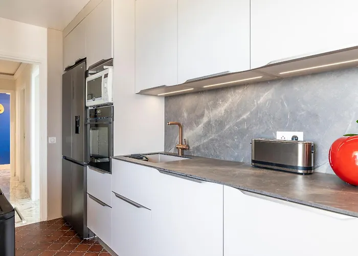 Exceptional Sea View - Brand New